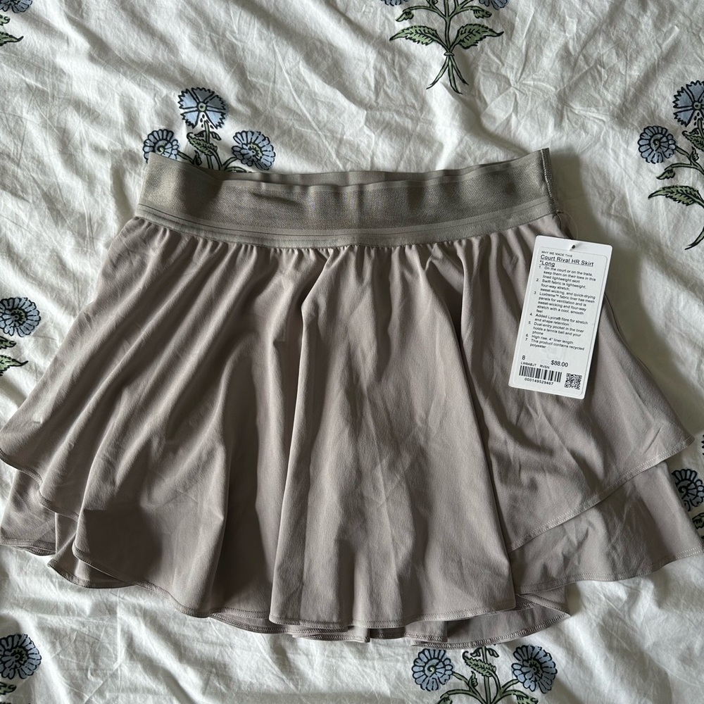 NWT. Lululemon Court Rival HR Skirt